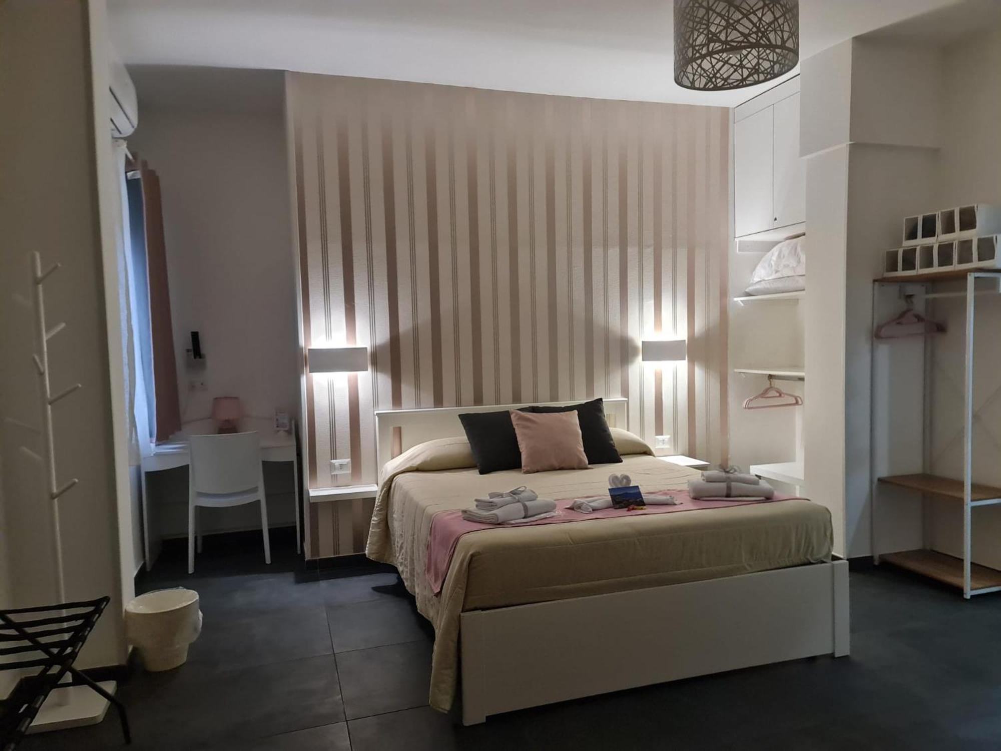 Gaisa Naples - Bed And Breakfast Экстерьер фото